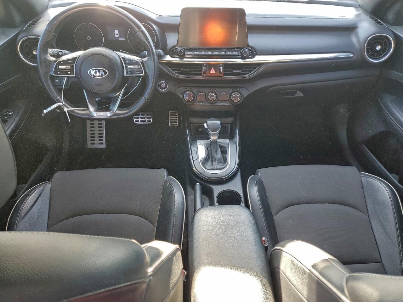 2021 KIA FORTE photo 8