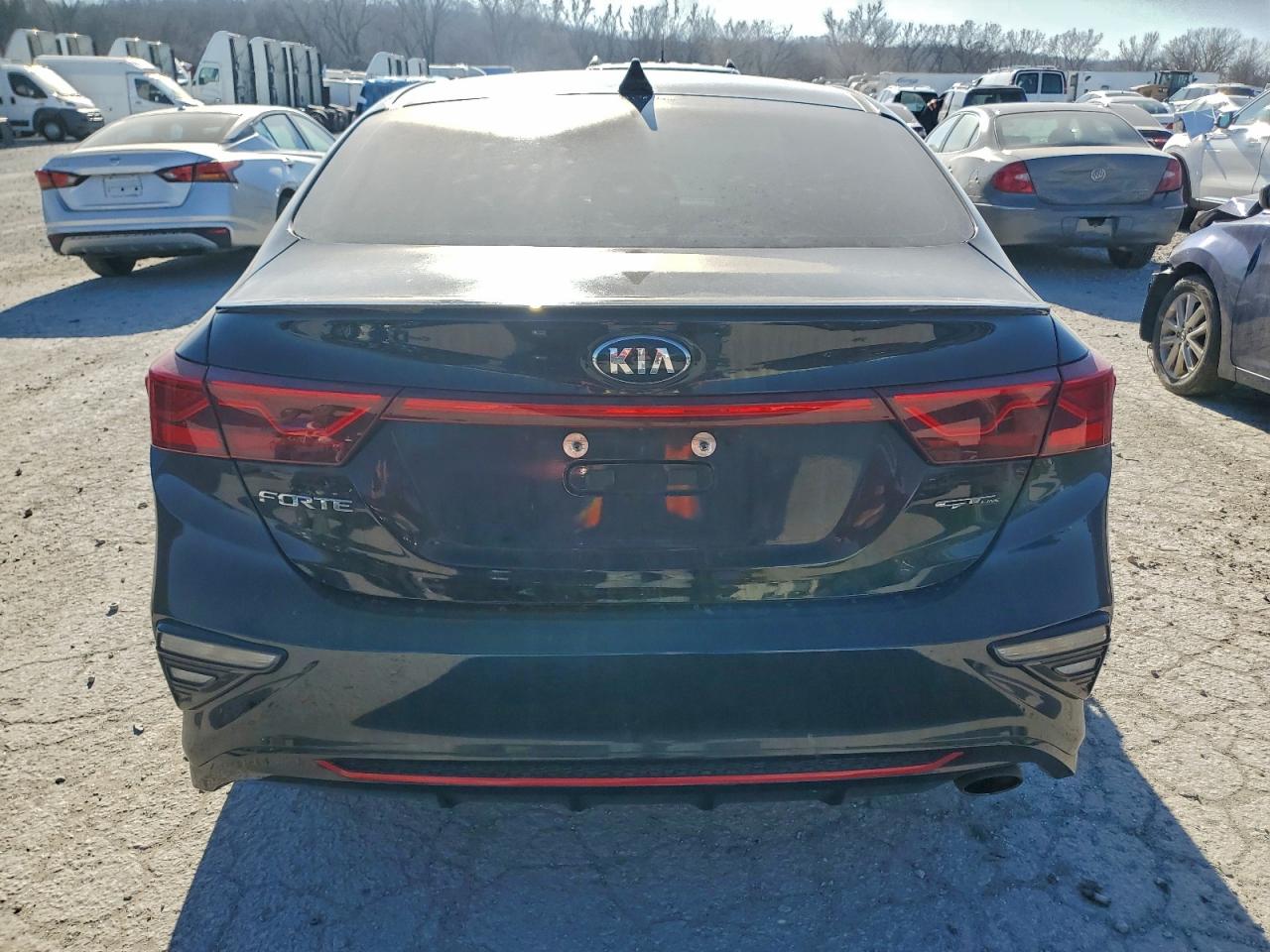 2021 KIA FORTE photo 6