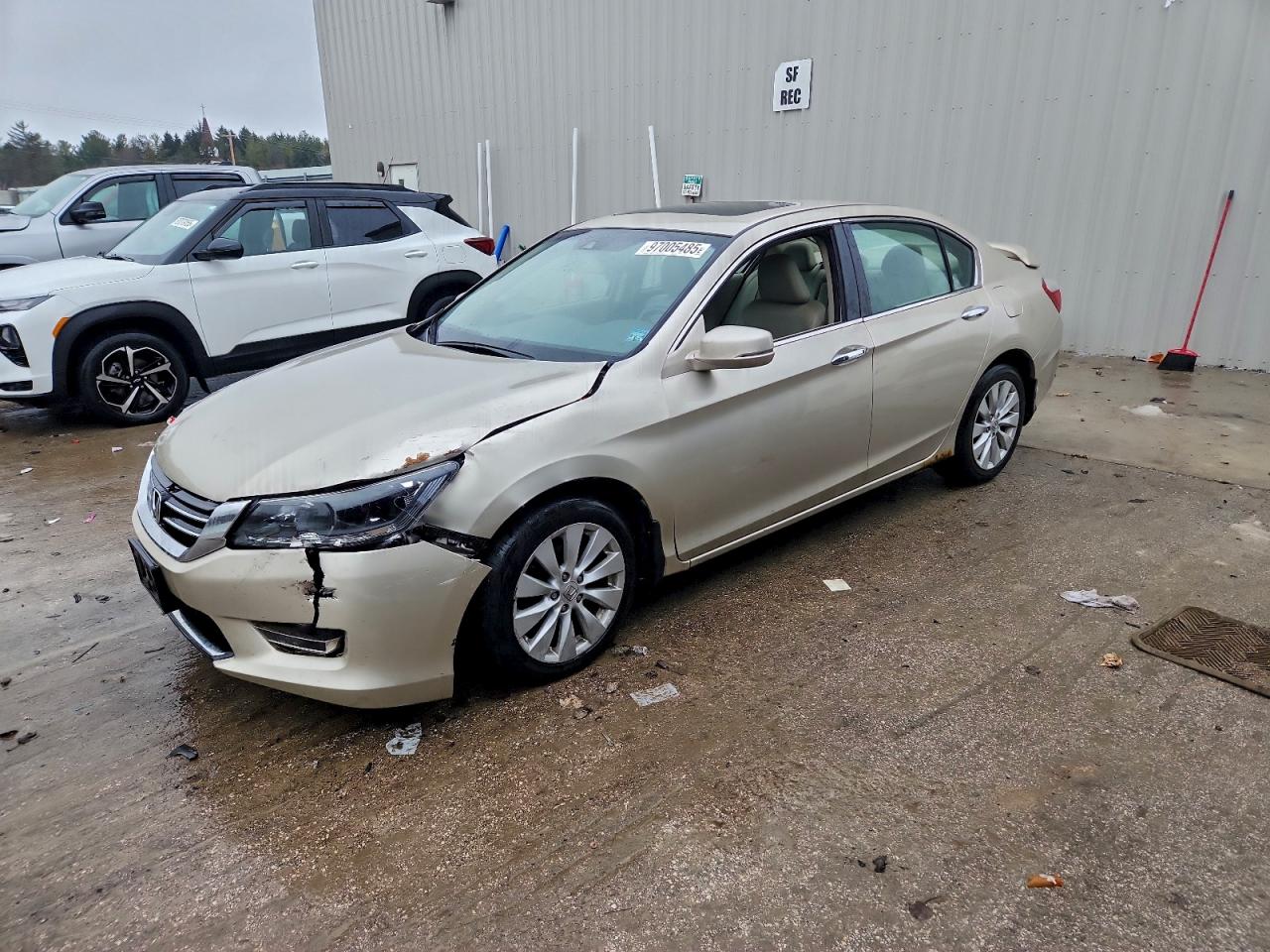 2013 HONDA ACCORD