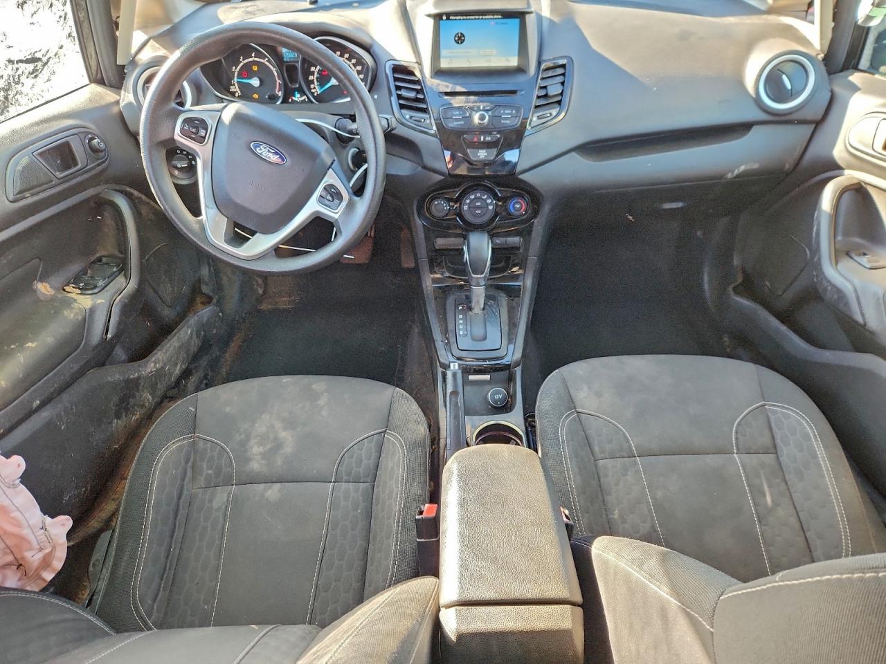 2019 FORD FIESTA SE photo 15