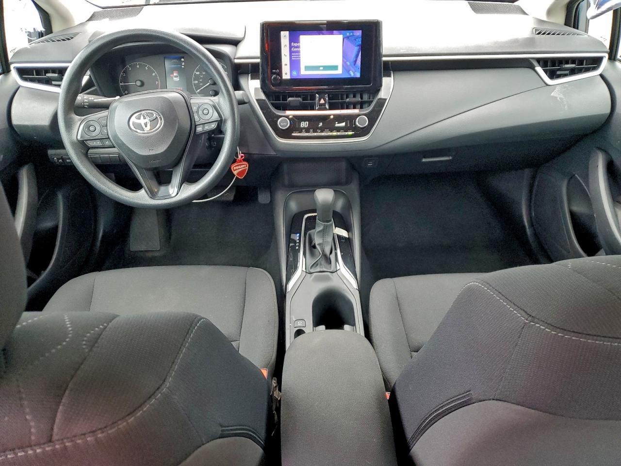 2025 TOYOTA COROLLA LE photo 22