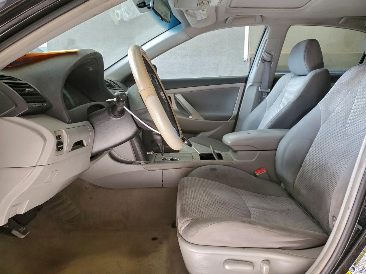 2009 TOYOTA CAMRY SE photo 7