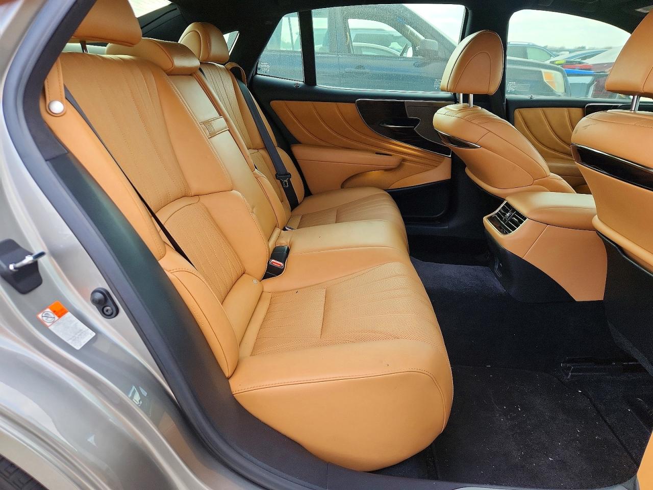 2021 LEXUS LS 500 BASE photo 10