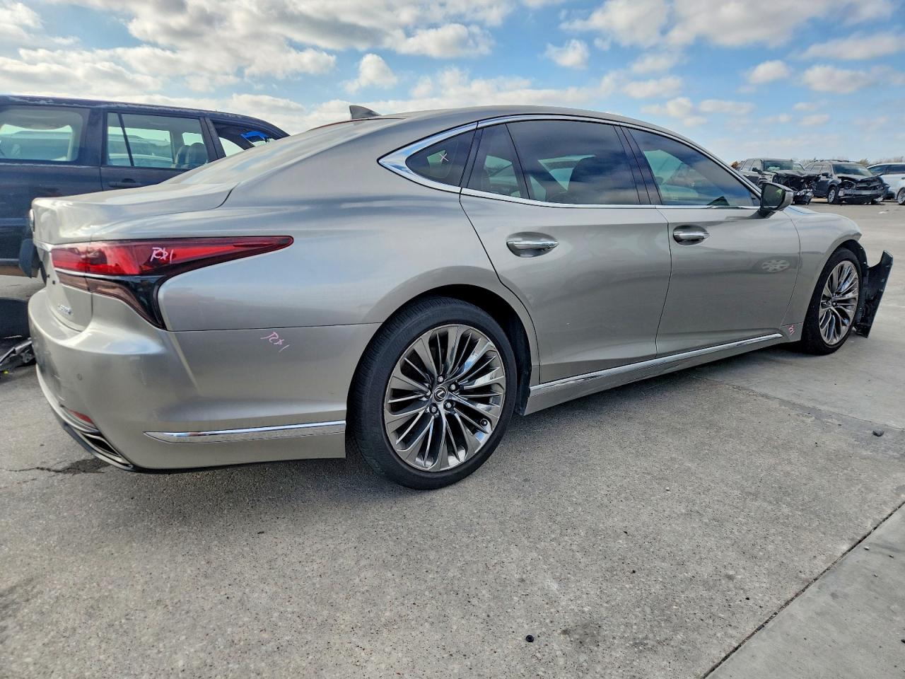 2021 LEXUS LS 500 BASE photo 3