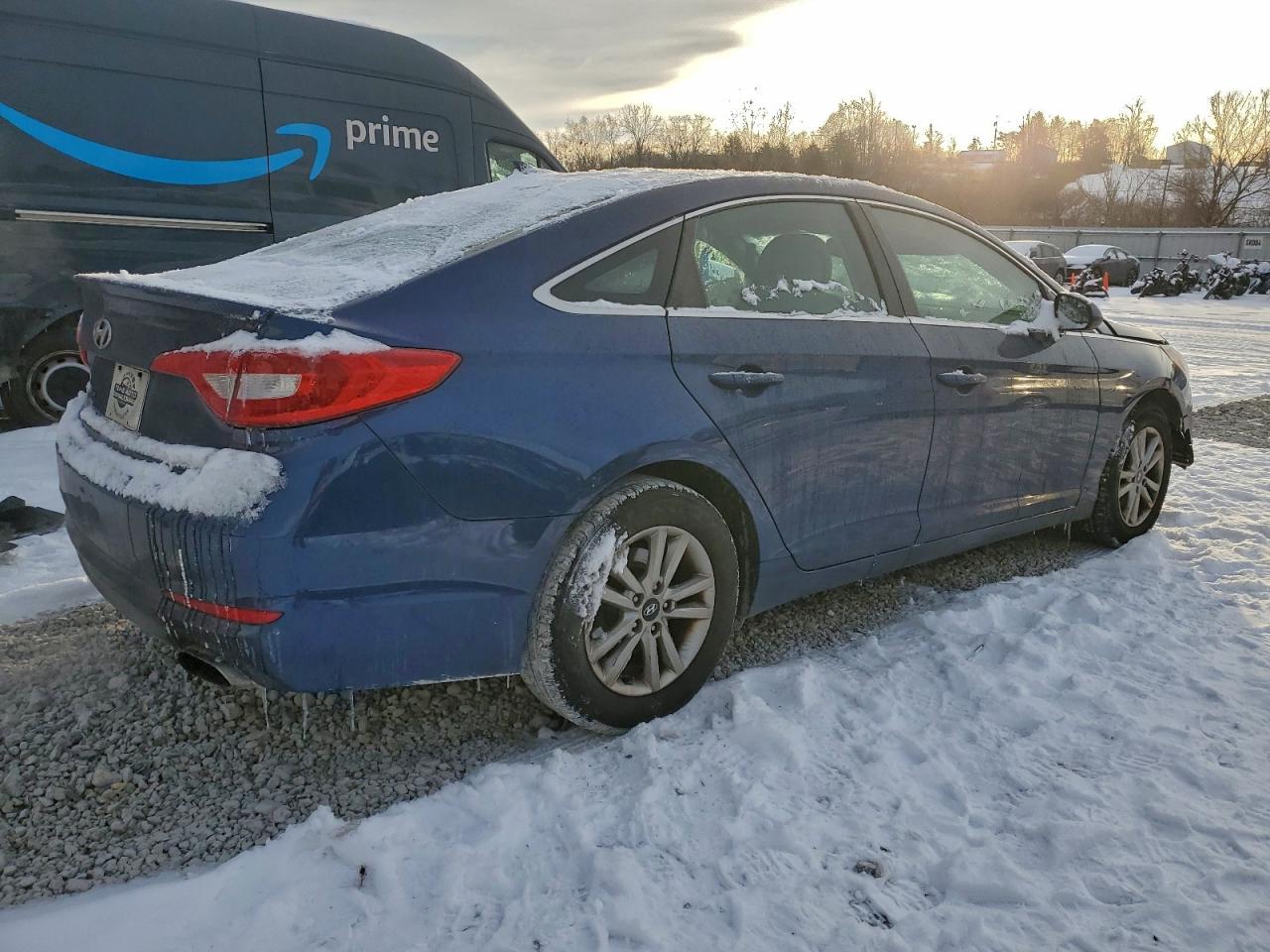 2015 HYUNDAI SONATA SE photo 3
