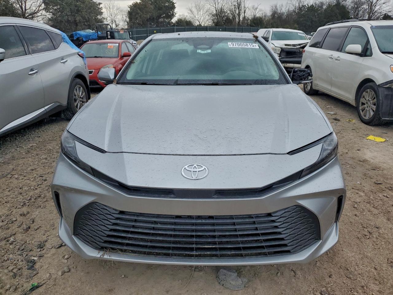 2025 TOYOTA CAMRY XSE photo 5