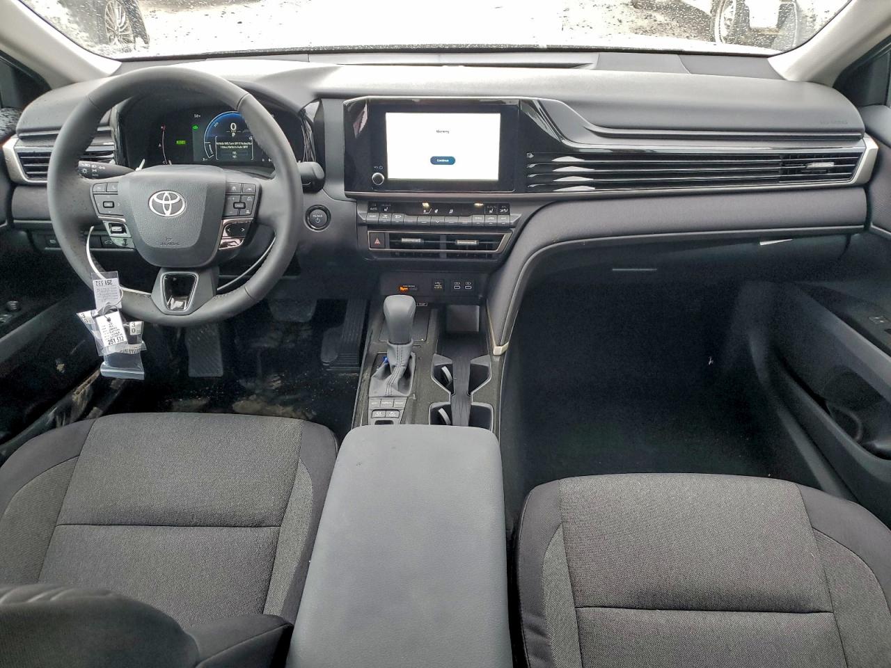 2025 TOYOTA CAMRY XSE photo 8