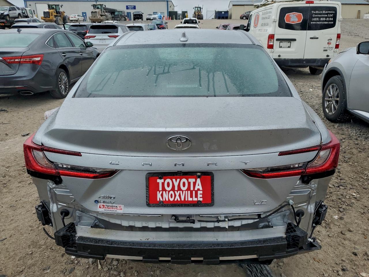2025 TOYOTA CAMRY XSE photo 6