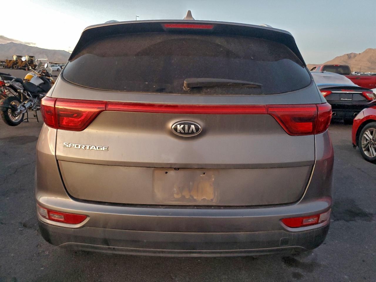 2018 KIA SPORTAGE LX photo 6