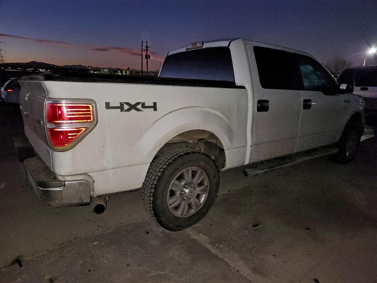 2011 FORD F150 SUPERCREW photo 3