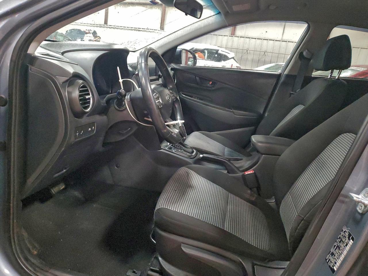 2020 HYUNDAI KONA SEL photo 7