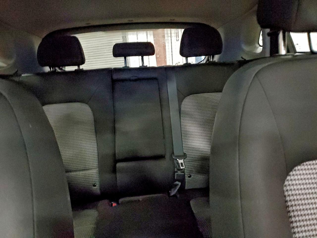 2020 HYUNDAI KONA SEL photo 10