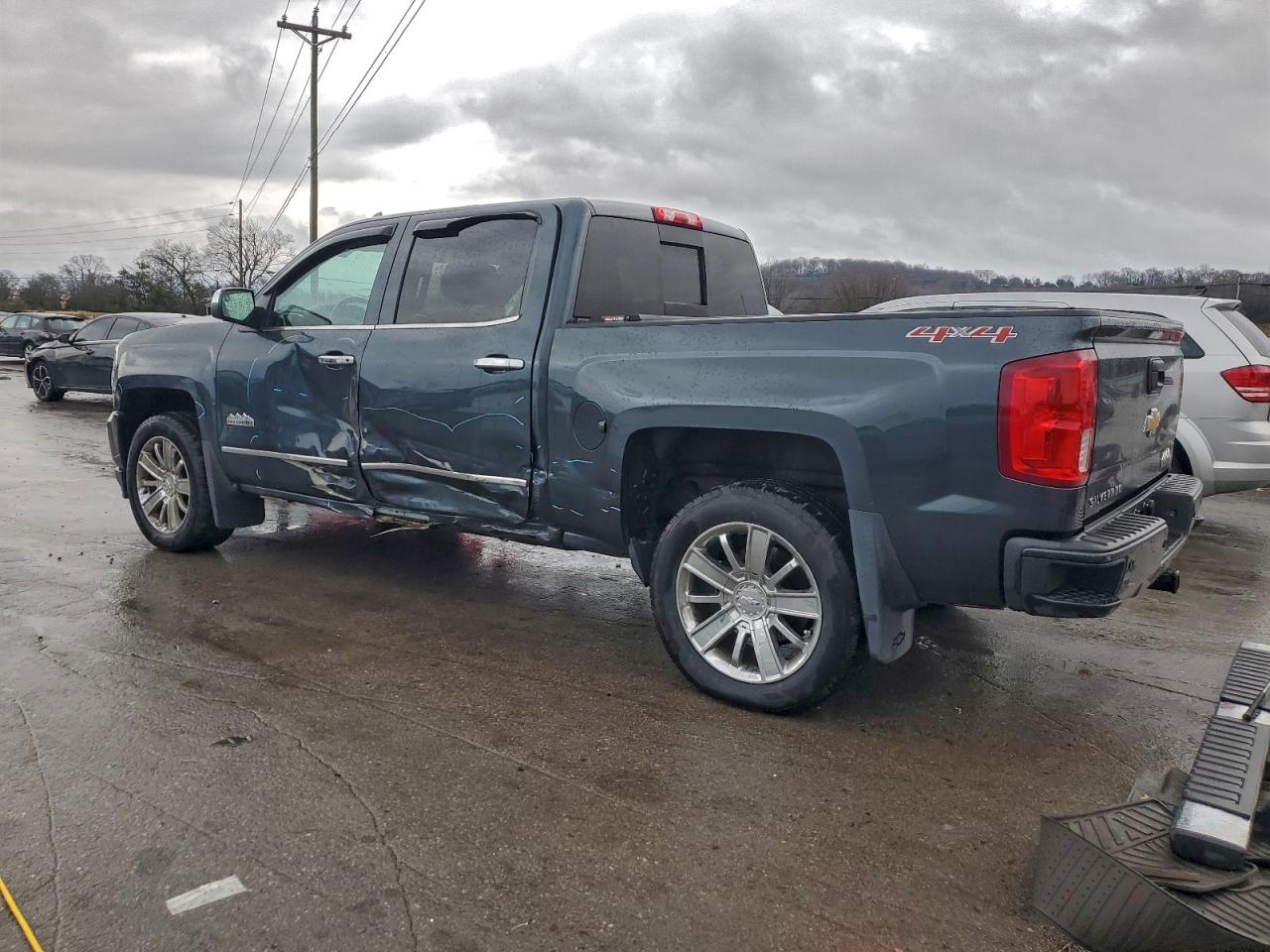 2017 CHEVROLET SILVERADO K1500 HIGH COUNTRY photo 2