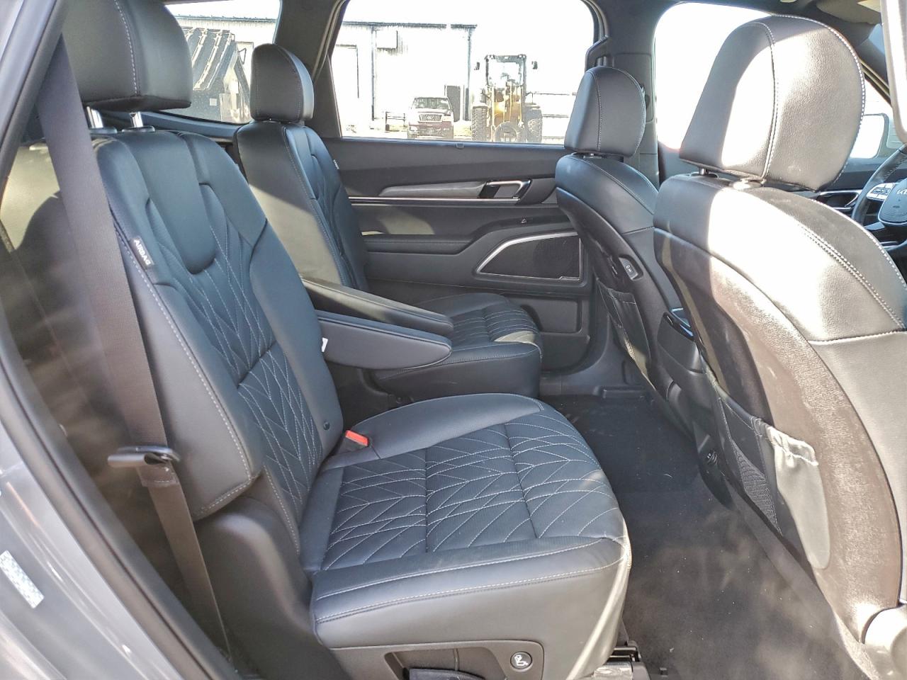 2025 KIA TELLURIDE EX photo 11