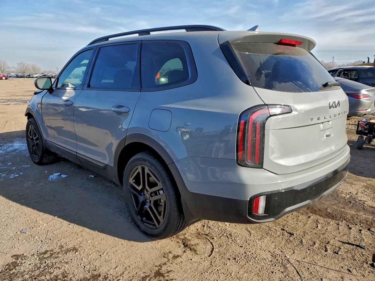2025 KIA TELLURIDE EX photo 2