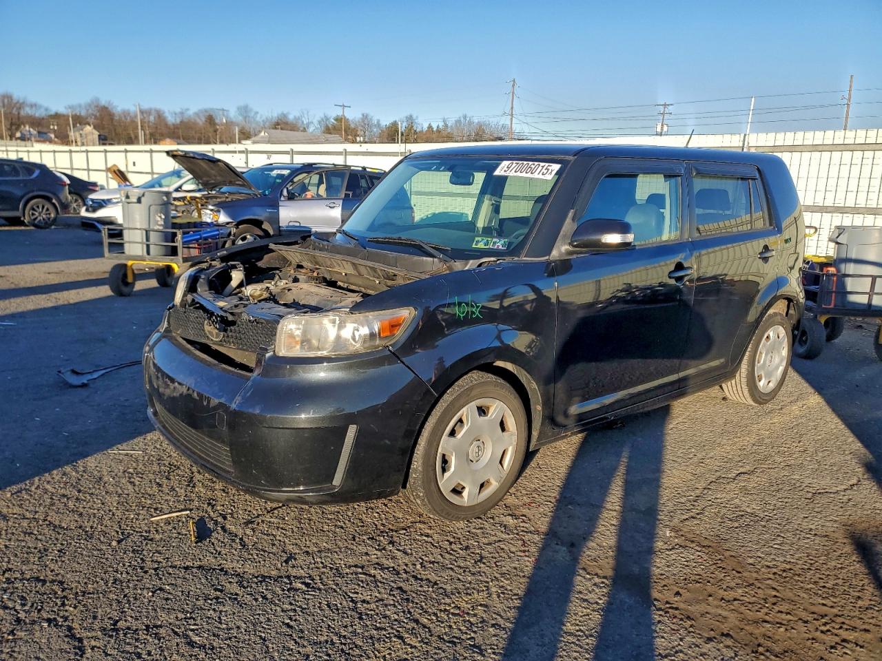 2010 TOYOTA SCION