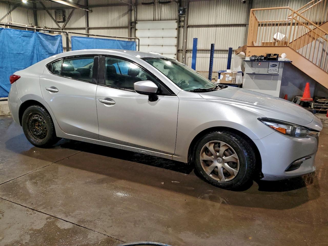 2017 MAZDA 3 SPORT photo 4