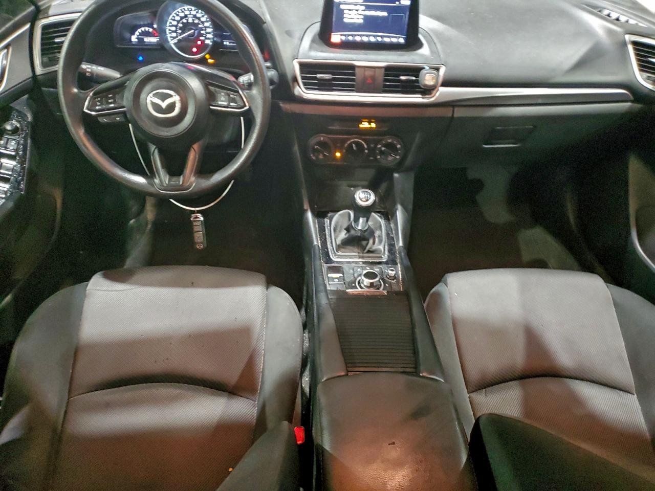 2017 MAZDA 3 SPORT photo 8