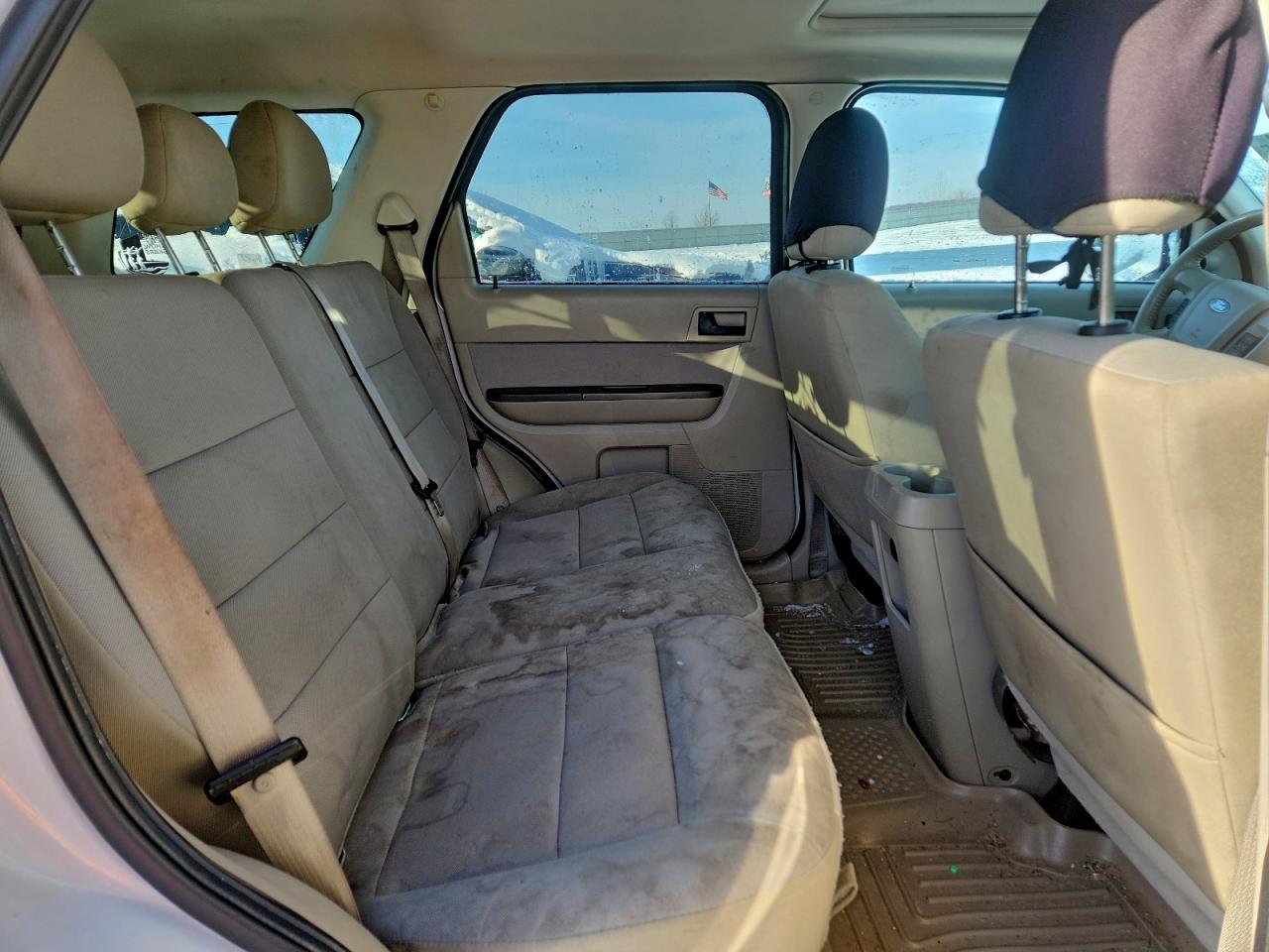 2012 FORD ESCAPE XLT photo 11