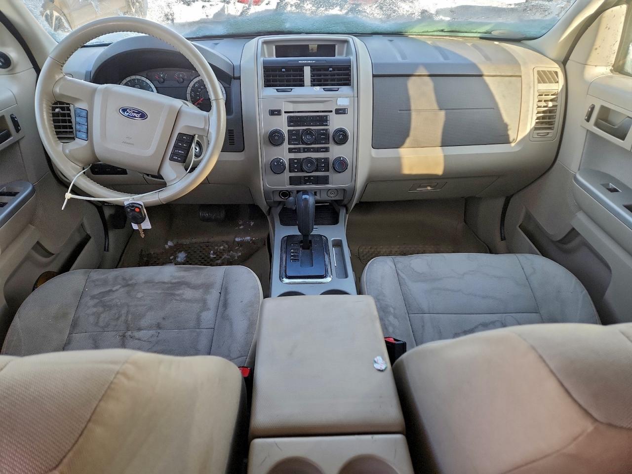 2012 FORD ESCAPE XLT photo 8