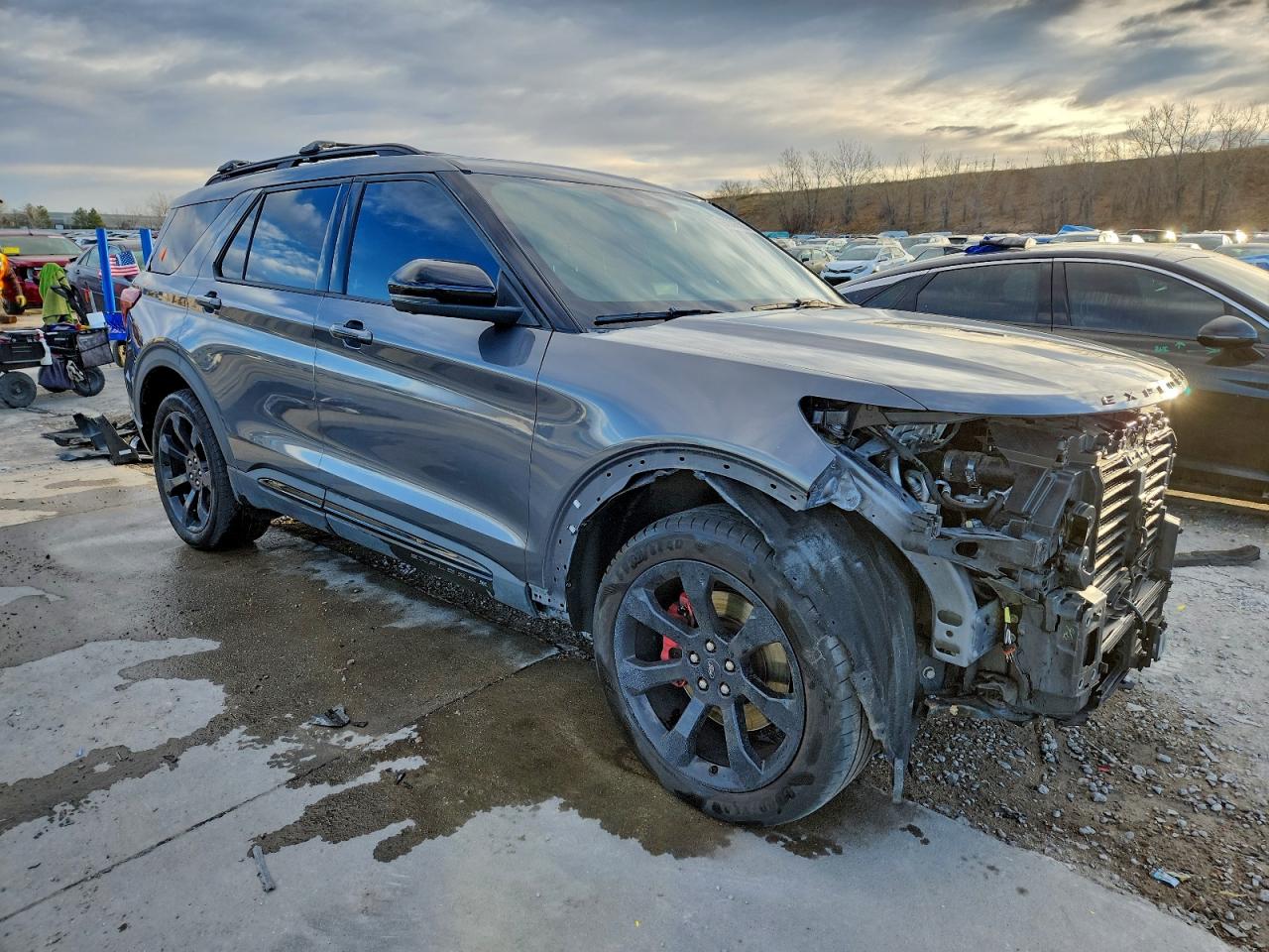 2021 FORD EXPLORER ST photo 7