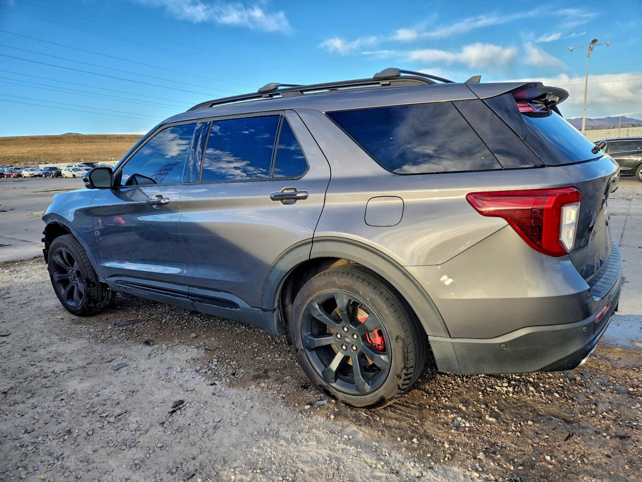 2021 FORD EXPLORER ST photo 3