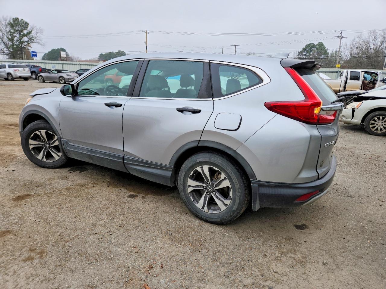 2017 HONDA CR-V LX photo 2
