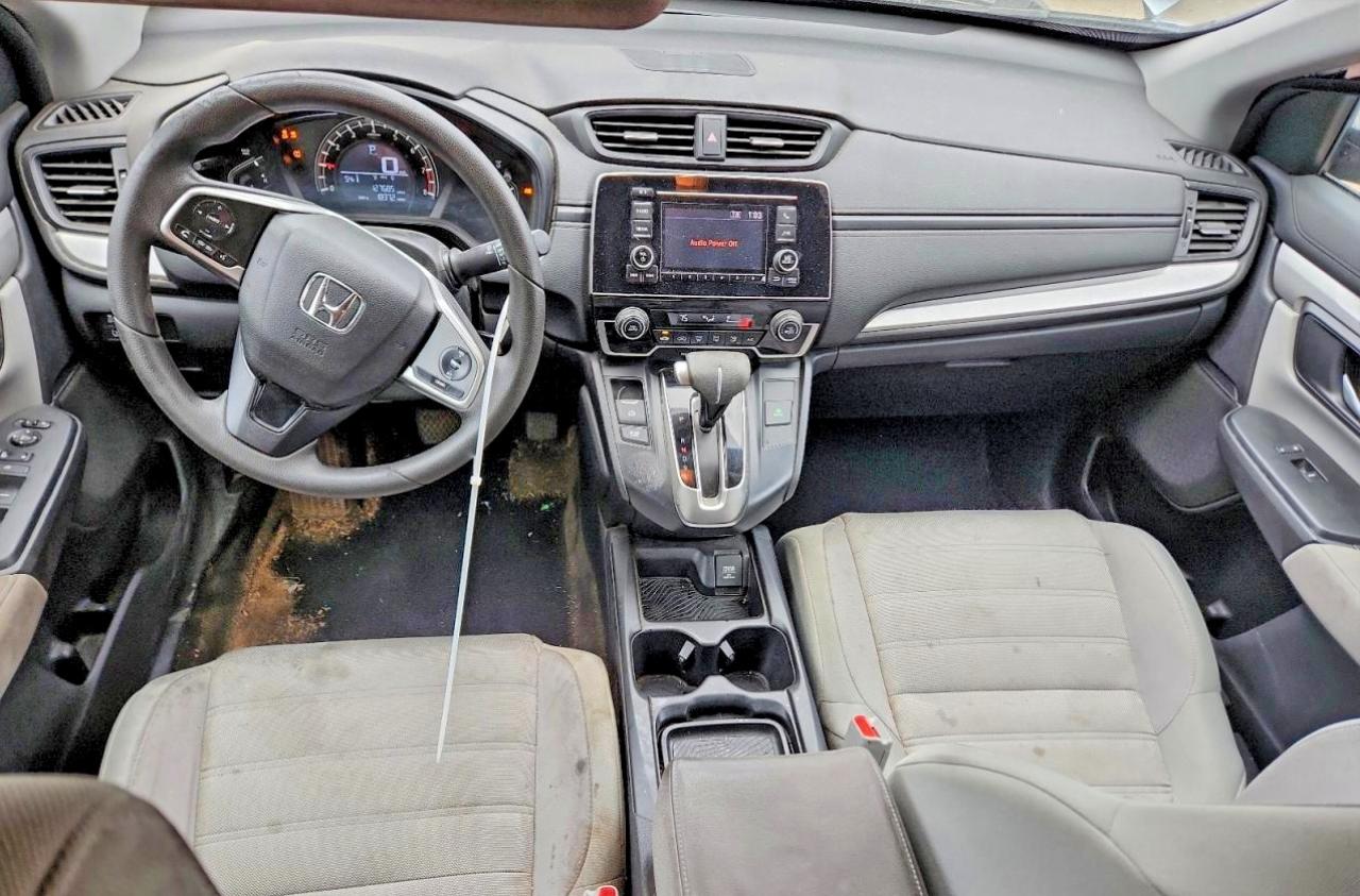 2017 HONDA CR-V LX photo 8