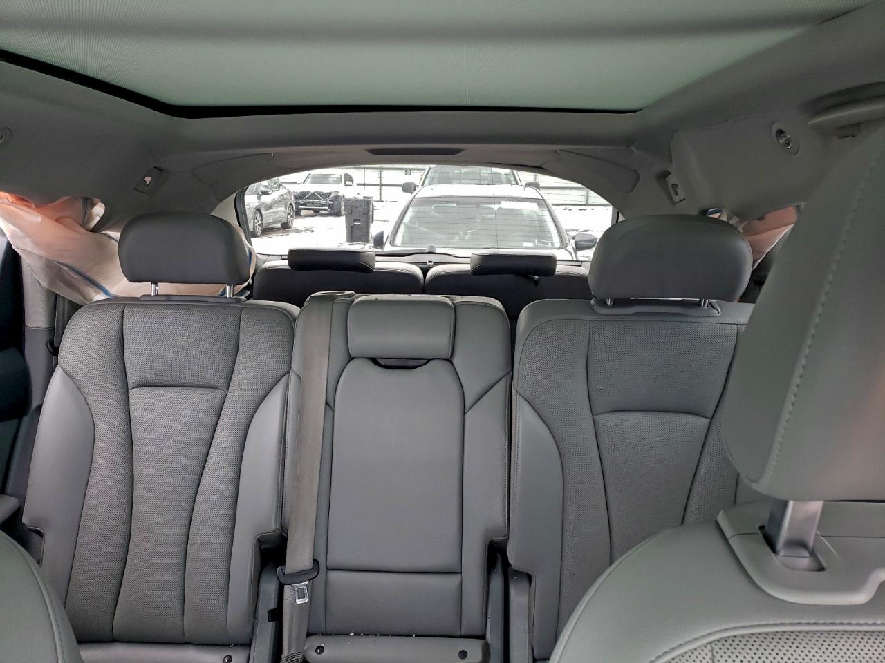 2017 AUDI Q7 photo 10