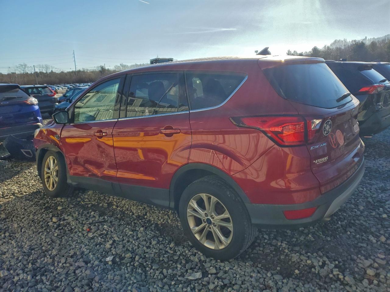 2019 FORD ESCAPE SE photo 3