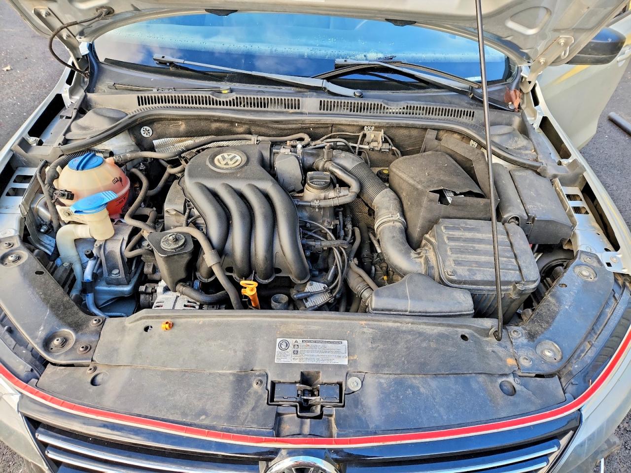 2011 VOLKSWAGEN JETTA BASE photo 21