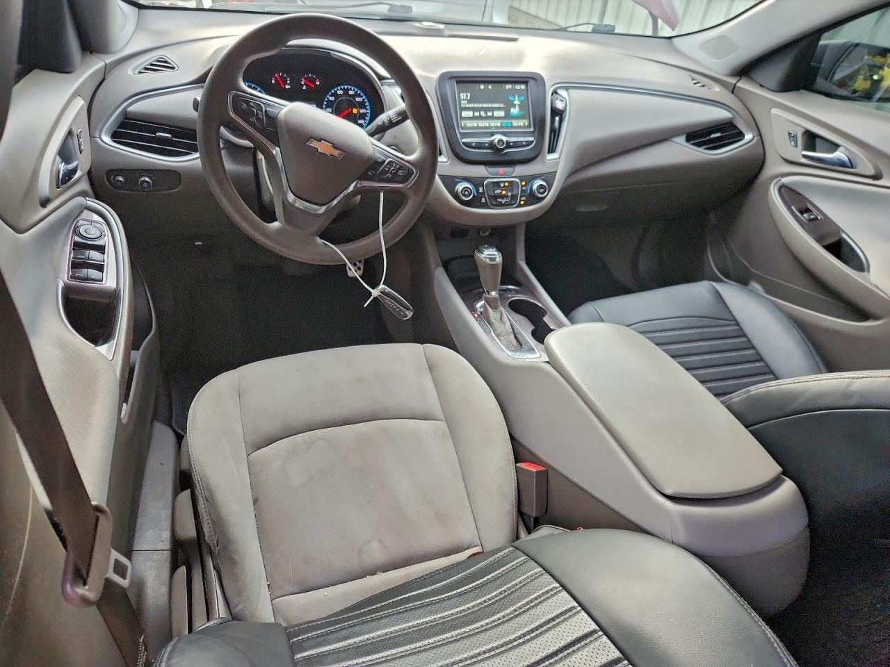 2016 CHEVROLET MALIBU LS photo 8