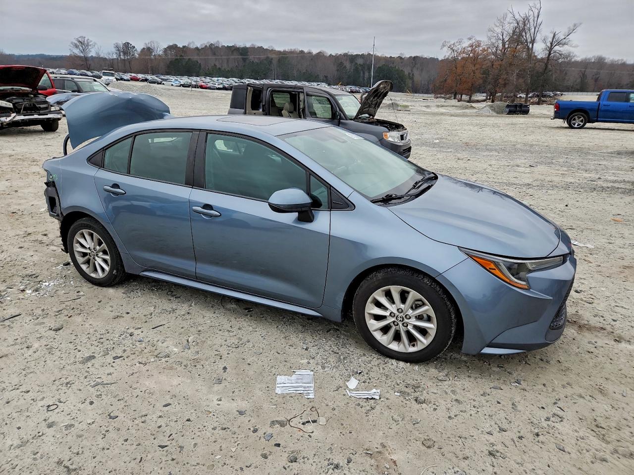 2020 TOYOTA COROLLA LE photo 4