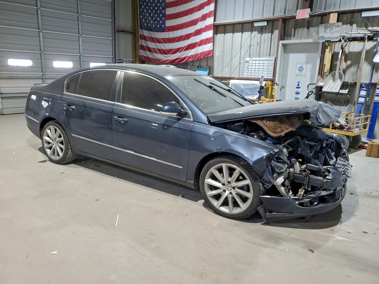 2008 VOLKSWAGEN PASSAT VR6 photo 4