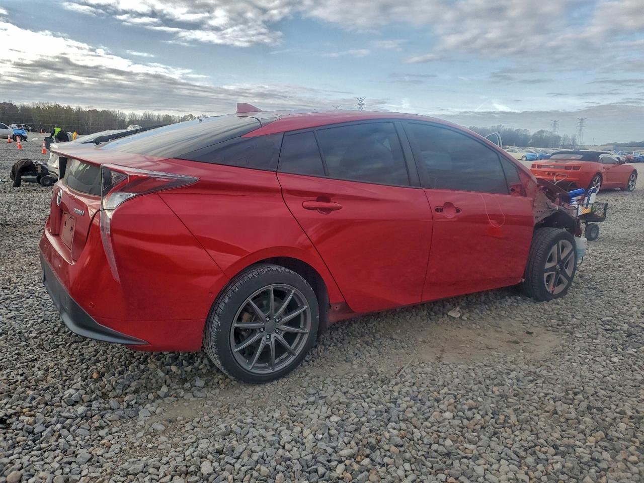 2018 TOYOTA PRIUS photo 3
