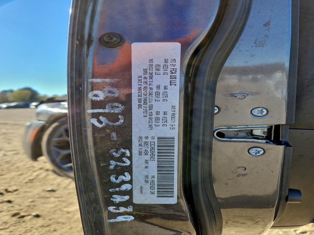 2019 CHRYSLER 300 S photo 12