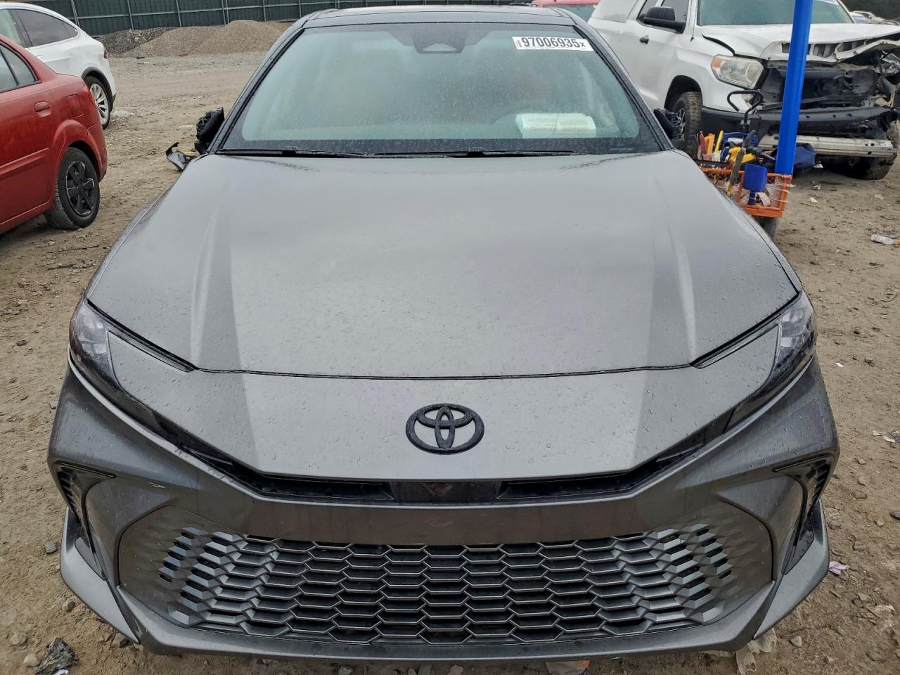 2025 TOYOTA CAMRY XSE photo 13