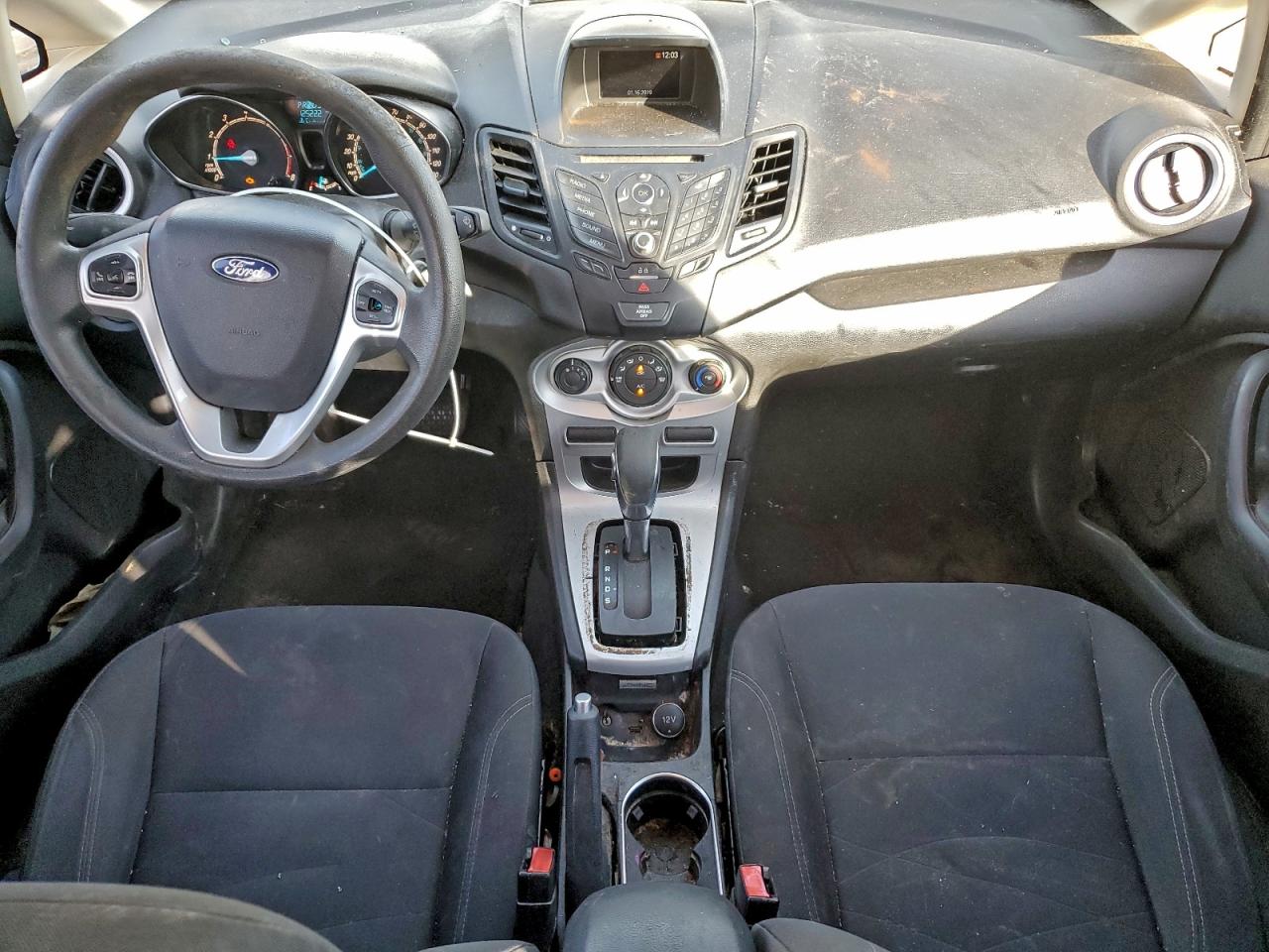 2019 FORD FIESTA SE photo 15