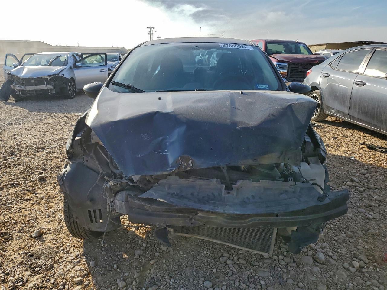 2019 FORD FIESTA SE photo 9