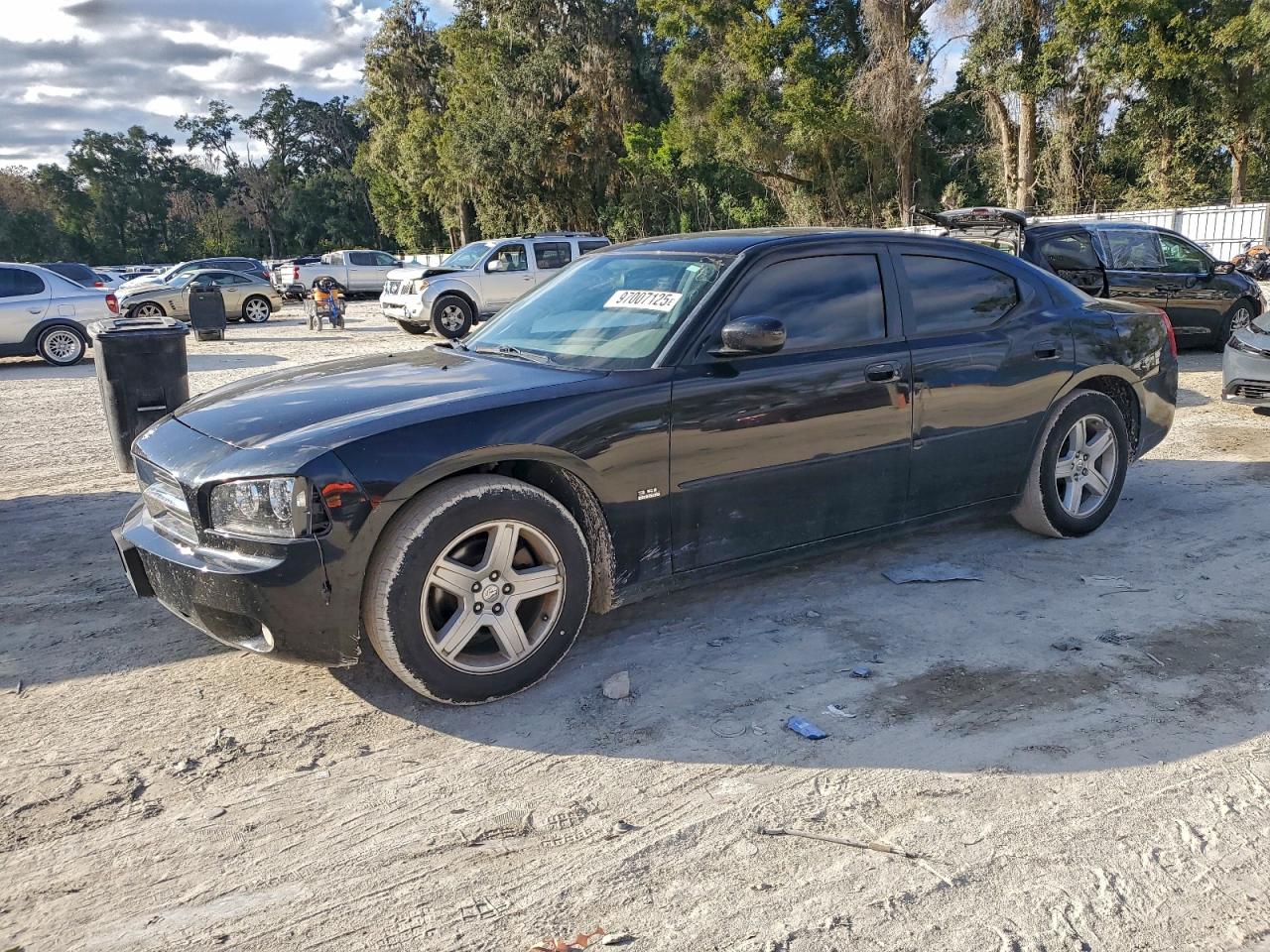 2010 DODGE CHARGER