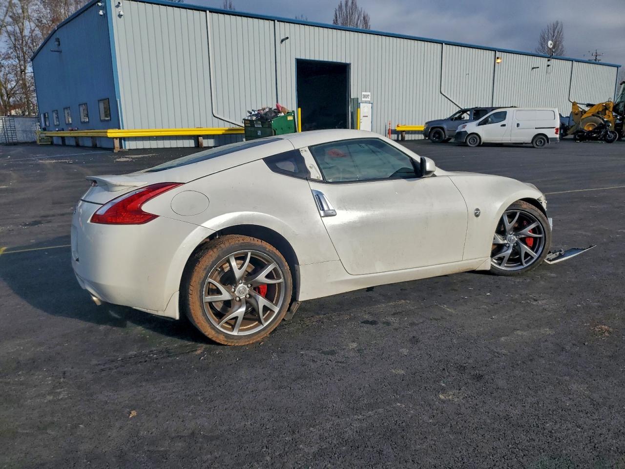 2017 NISSAN 370Z SPORT photo 3