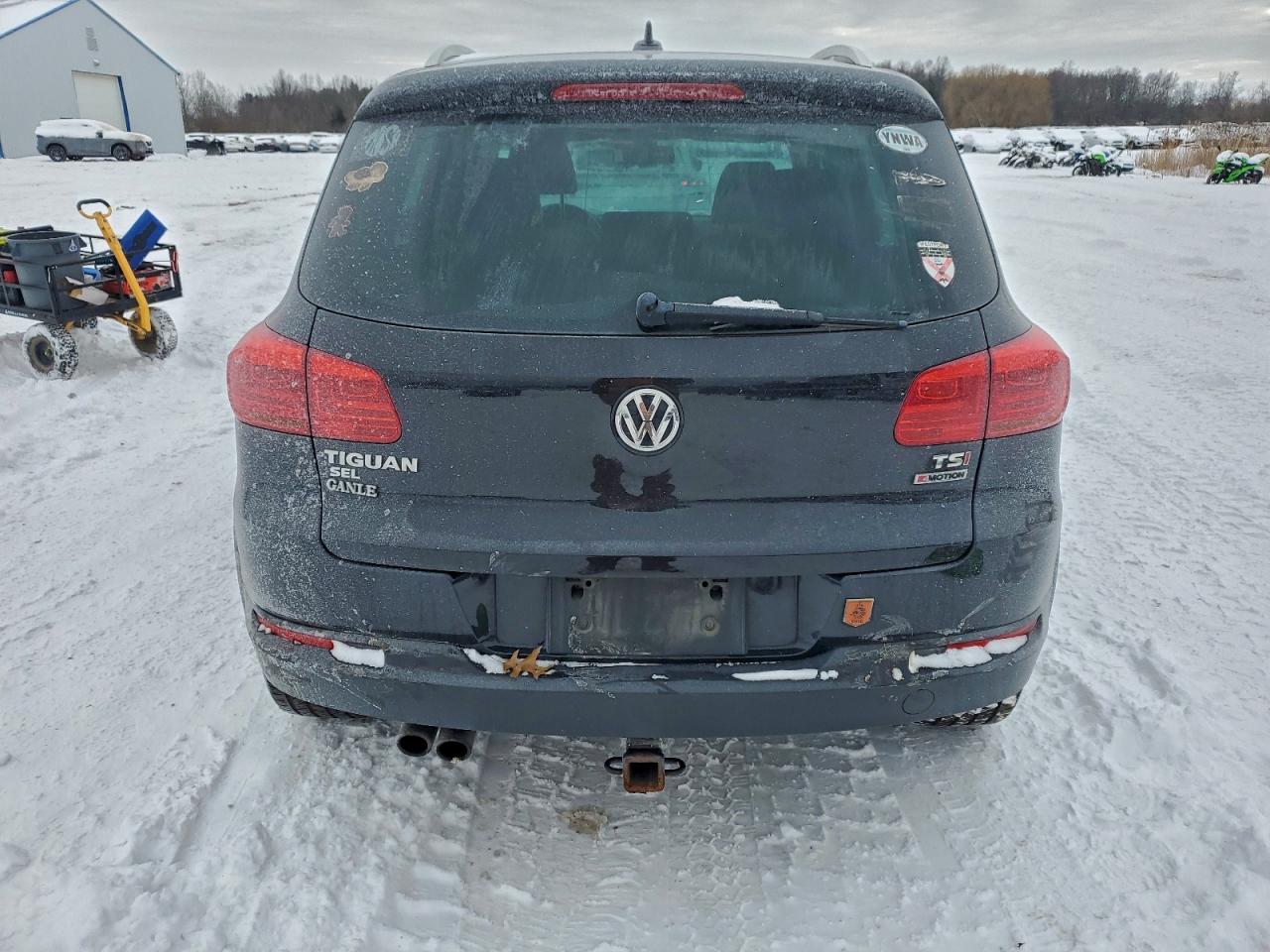 2017 VOLKSWAGEN TIGUAN SEL photo 11