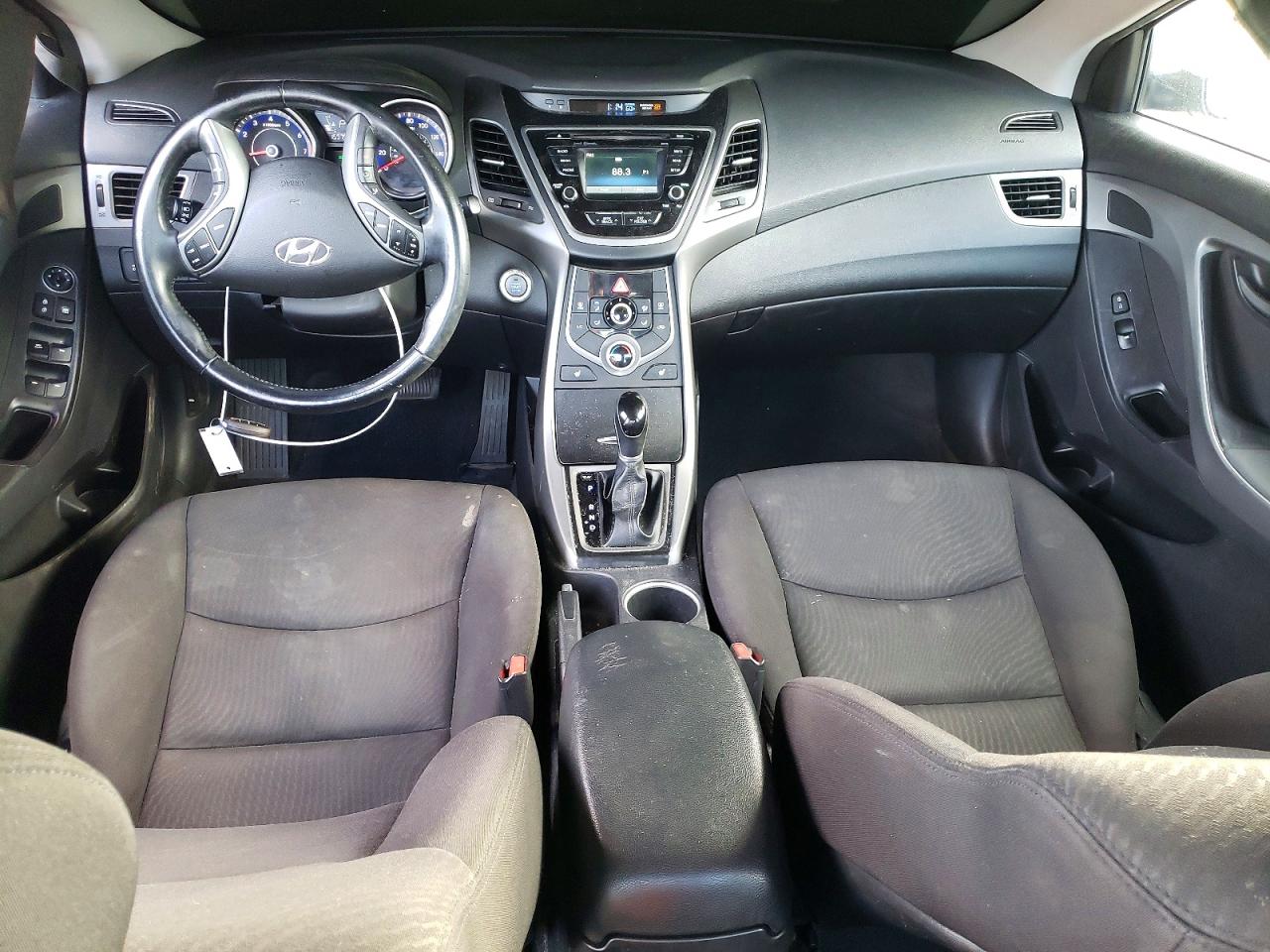 2016 HYUNDAI ELANTRA SE photo 22