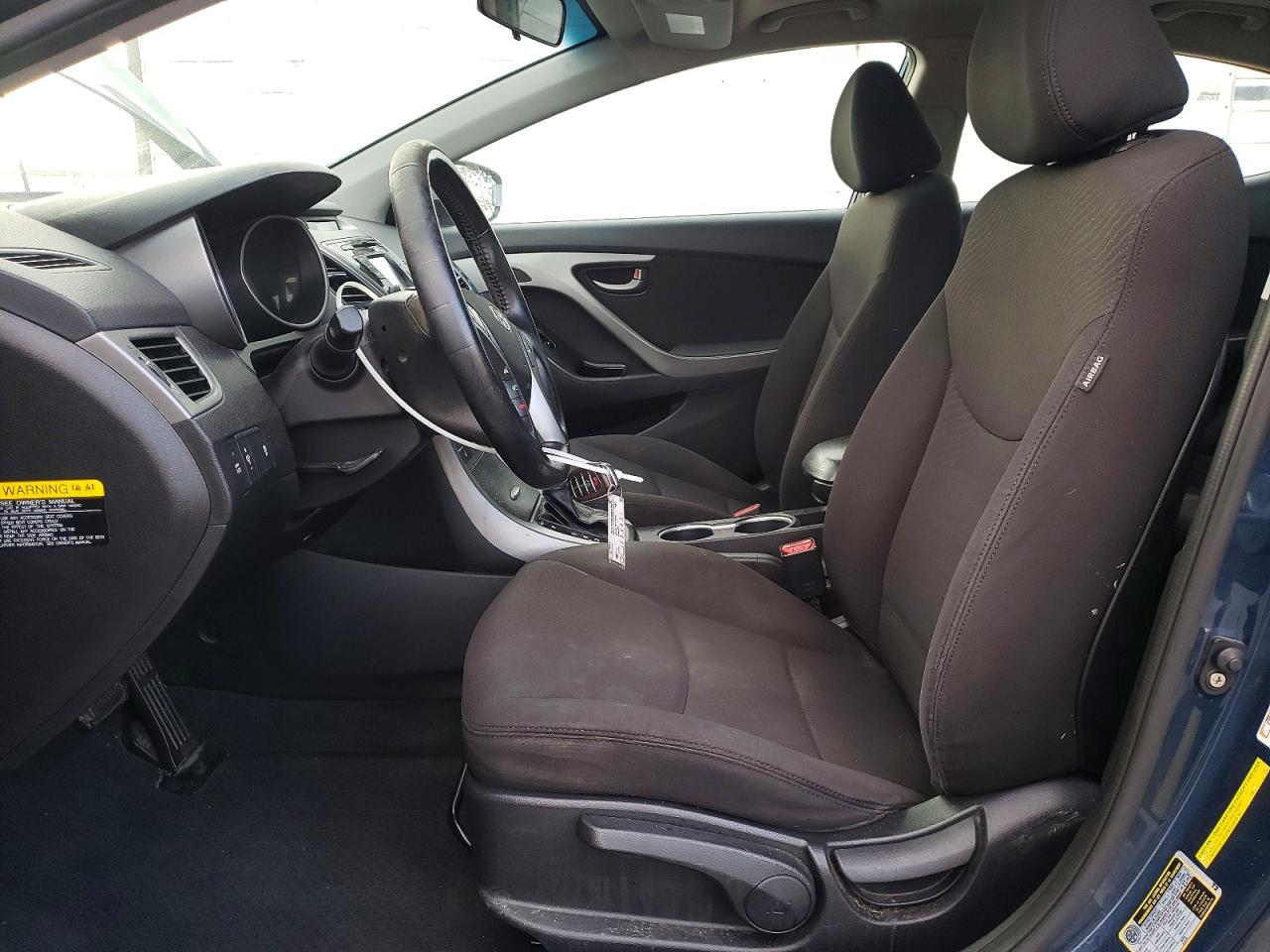 2016 HYUNDAI ELANTRA SE photo 19