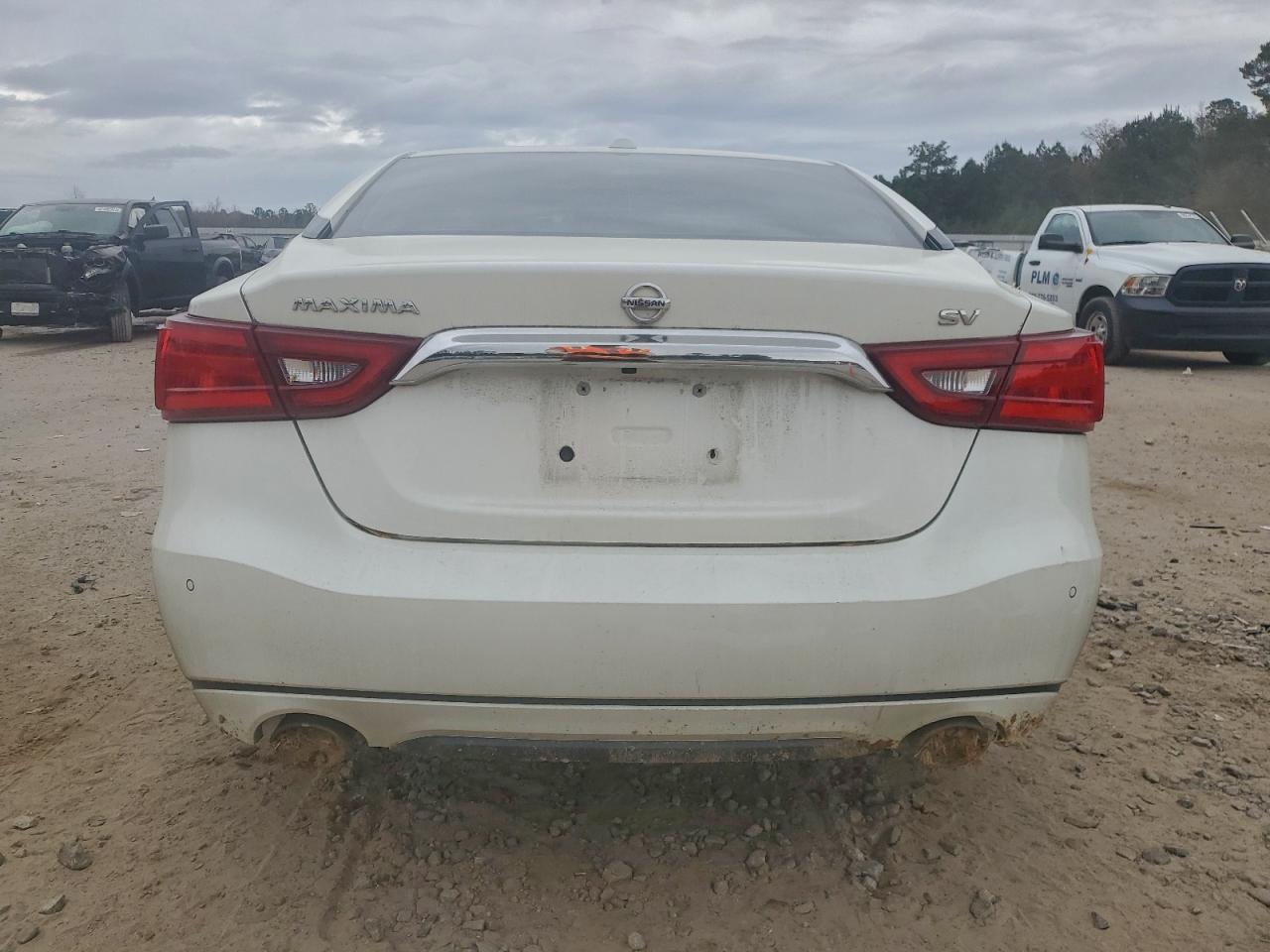 2017 NISSAN MAXIMA 3.5S photo 6