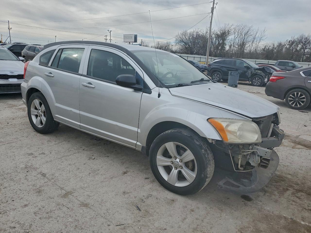 2010 DODGE CALIBER SXT photo 4