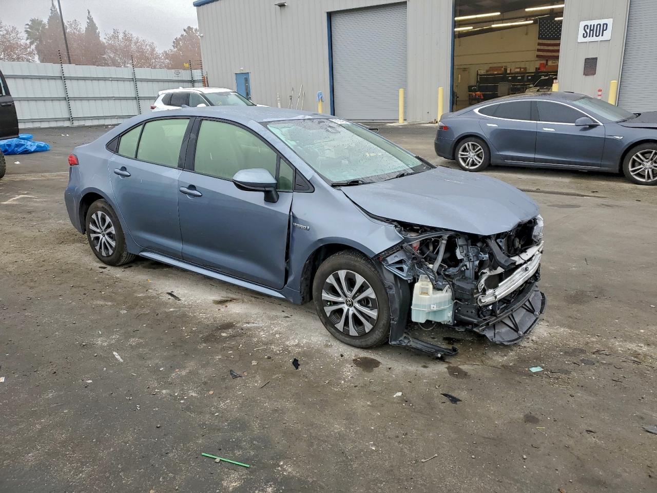 2021 TOYOTA COROLLA LE photo 4
