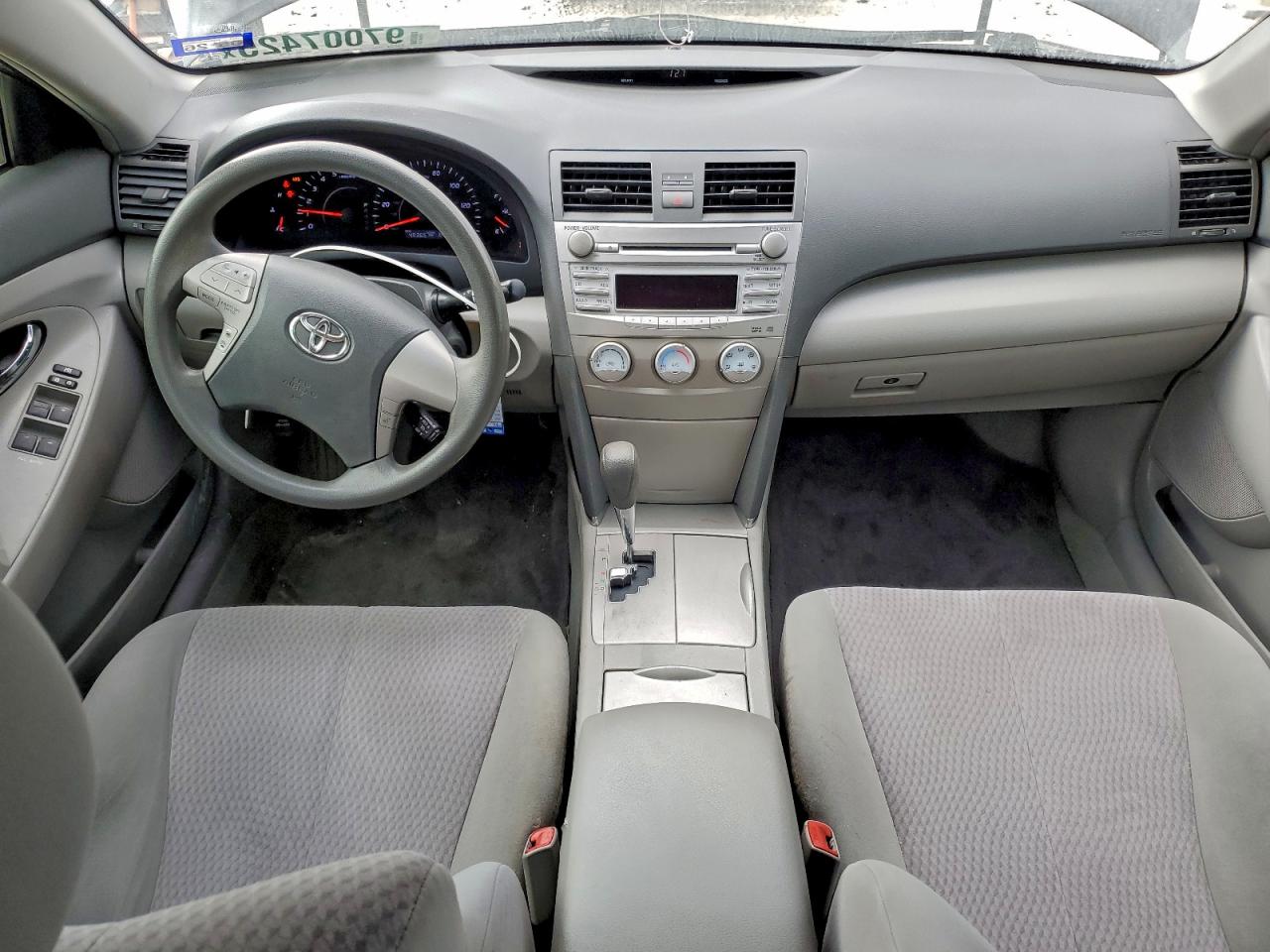 2011 TOYOTA CAMRY BASE photo 22
