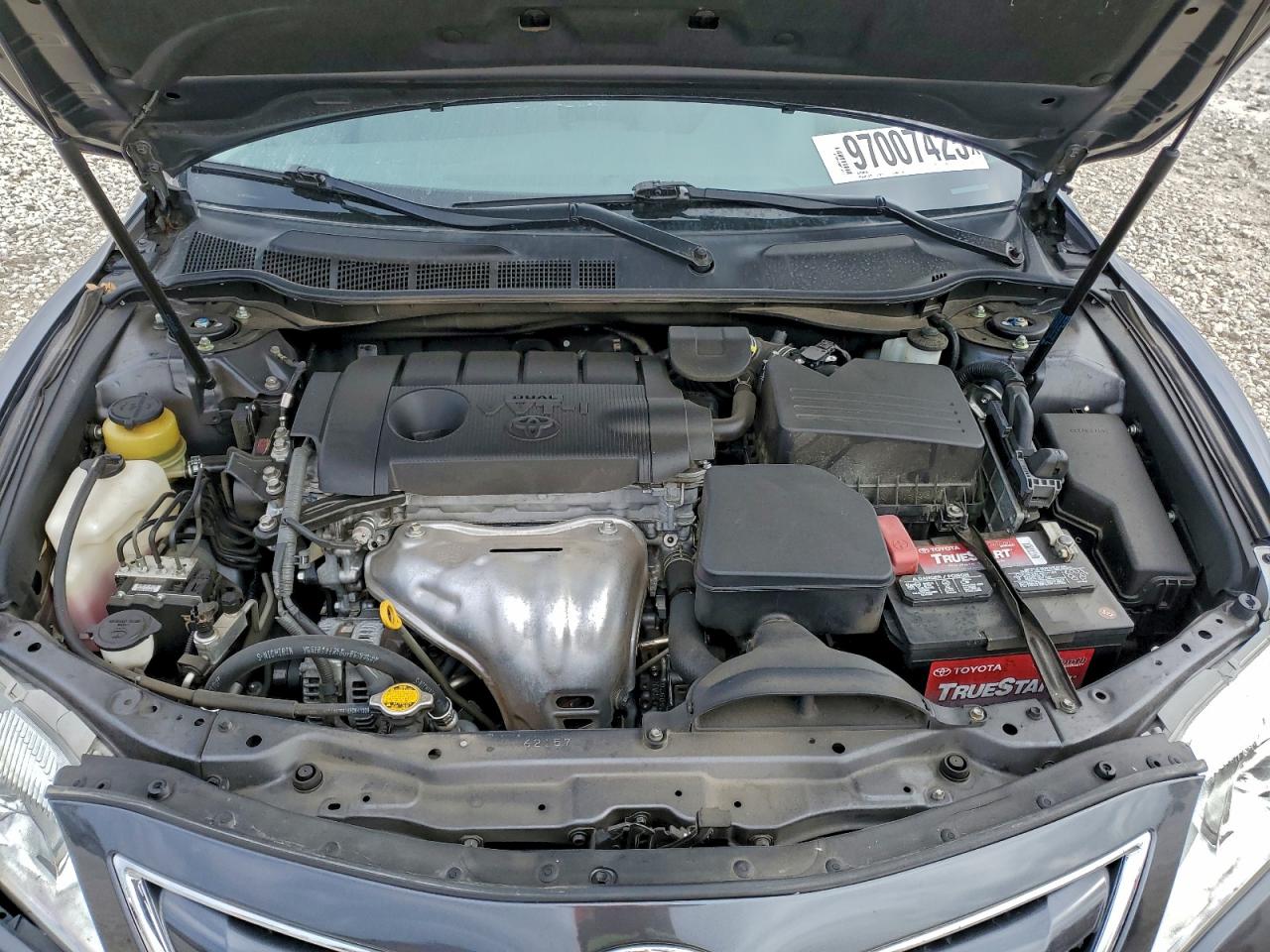 2011 TOYOTA CAMRY BASE photo 31