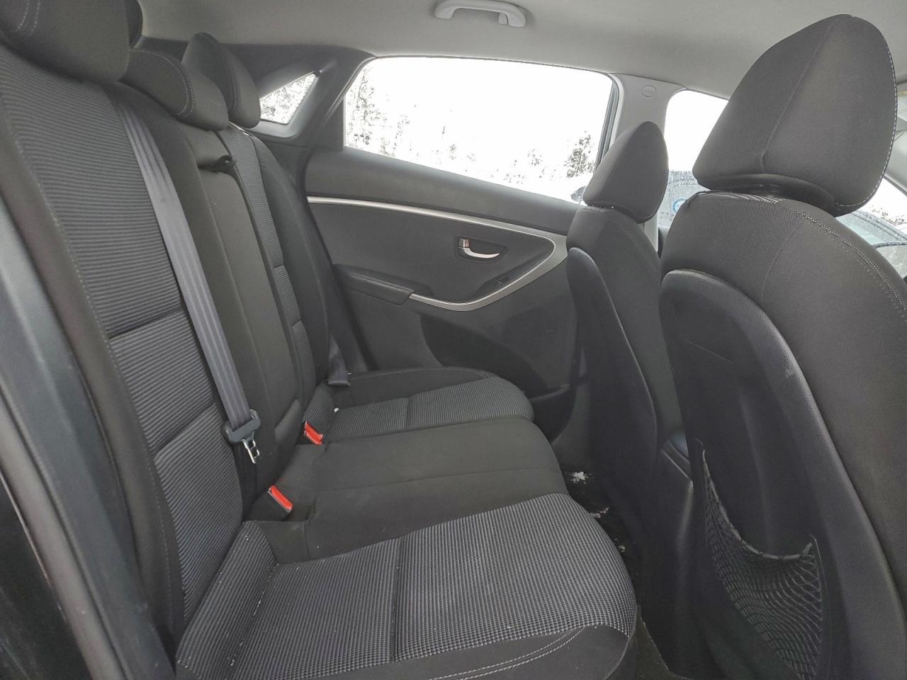 2013 HYUNDAI ELANTRA GT photo 19